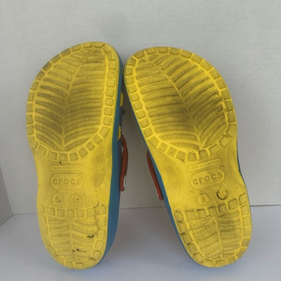 CROCS Blue Sandals with Red Bow and Snow White Character Design - Picture 4 of 4